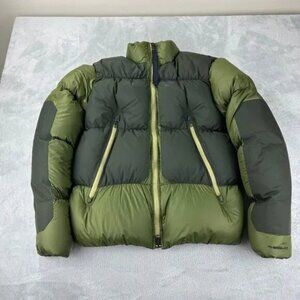 Nike Men's Small Sportswear Therma-Fit Repel Puffer Jacket Green